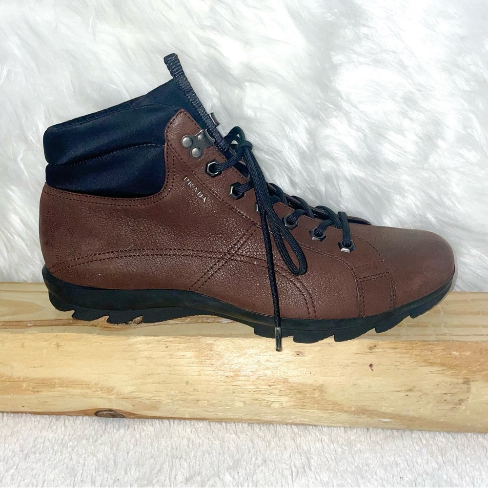 🔥PRADA Leather Shark High Top Sneakers Boots Shoes / US Size 8 4T1846 Like New!